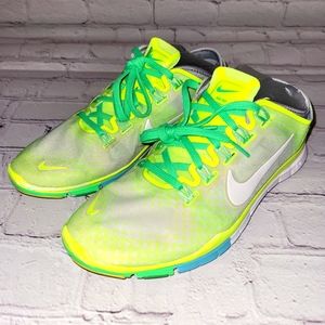 Nike Women Shoe Free TR Connect Size 7 Sneaker Running Athletic Pre Owned